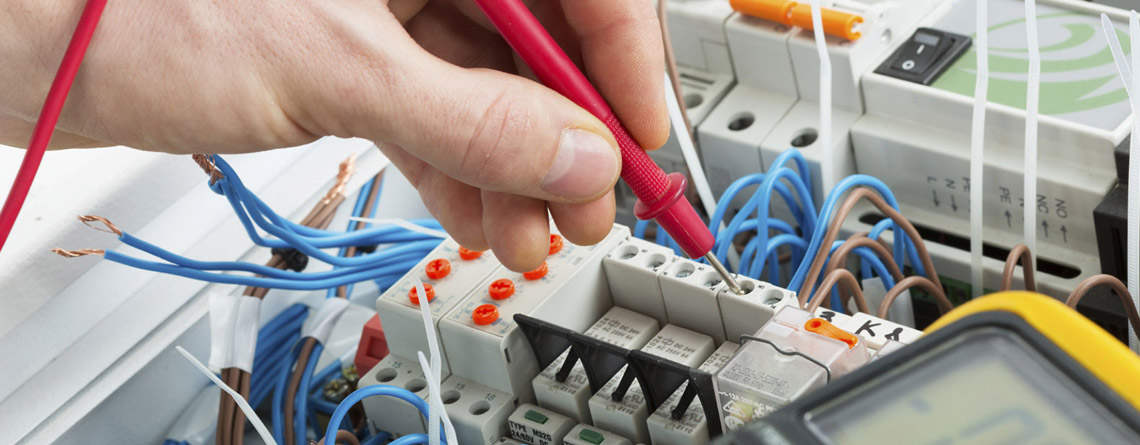 Gestione e manutenzione Impianti Elettrici